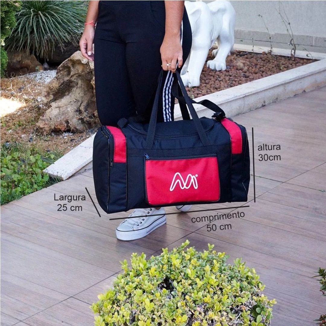Kit com 3 malas de viagem em tamanhos GG, G e P. Estrutura em nylon preto e azul, bolsos laterais e frontais com zíper, alça de mão e ombro. Ideal para viagens longas e curtas.