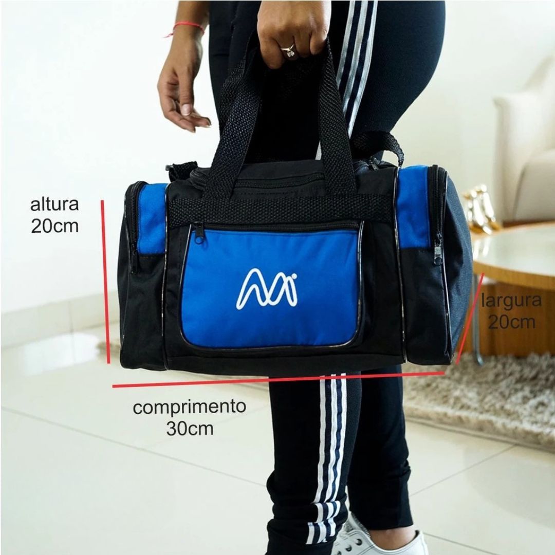 Kit com 3 malas de viagem em tamanhos GG, G e P. Estrutura em nylon preto e azul, bolsos laterais e frontais com zíper, alça de mão e ombro. Ideal para viagens longas e curtas.