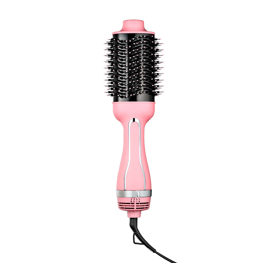 Escova secadora alisadora profissional 3 em 1 bivolt com 1300W de potência, cabo giratório, cerdas flexíveis e revestimento que reduz o frizz e dá brilho aos fios.