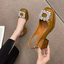 Sapato Casual Feminino Com Cristais Brilhantes