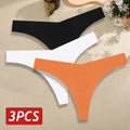 Mulher usando calcinha tanga sem costura cor preta, com recorte anatômico que não marca sob roupas, ideal para looks justos e tecidos finos, oferecendo conforto e leveza no dia a dia.
