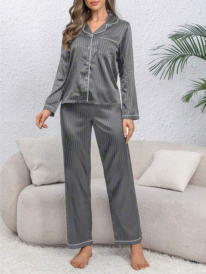 Pijama Americano Feminino de Cetim Elegante
