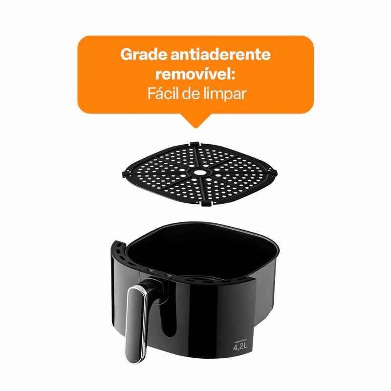 Air Fryer Multi 4,2L preta com controle de temperatura e timer sonoro. Frite e asse sem óleo, garantindo refeições crocantes e saudáveis.