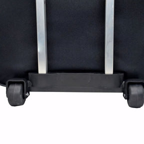 Mala de bordo preta da marca Village, com design moderno e estrutura em poliéster reforçado. Modelo tamanho P, com alça superior e rodinhas, ideal para voos com bagagem de mão de até 10kg.