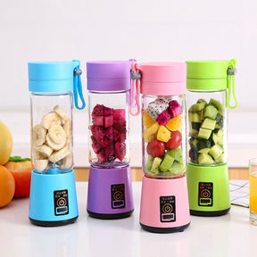 Mini liquidificador portátil colorido para sucos e smoothies, com carregamento USB, capacidade para 380ml e até 12 usos por carga. Ideal para academia, viagens e uso diário.