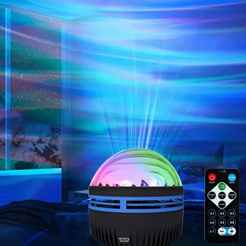 Projetor giratório LED compacto, com rotação 360°, controle remoto e efeitos de luz que simulam aurora boreal e ondas do mar. Ideal para relaxamento e decoração.