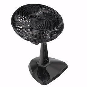 Ventilador silencioso com 8 pás, 150W, base firme e design 2 em 1 para mesa ou parede. Ideal para ambientes internos com ventilação potente e oscilação automática.