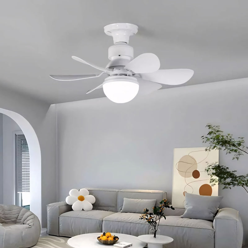 Ventilador para teto com luz LED integrada, 6 hélices, controle remoto e instalação fácil no soquete E27. Ideal para quartos e ambientes pequenos com estilo e praticidade.