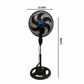 Ventilador de pé preto com 6 pás, base estável, hélice de 38cm e altura de 127cm. Potência de 75W, silencioso e com oscilação automática para melhor ventilação.
