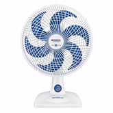 Ventilador de mesa Mondial com 6 pás, 30 cm de diâmetro, base estável e oscilação. Ideal para refrescar ambientes pequenos com eficiência e baixo nível de ruído.